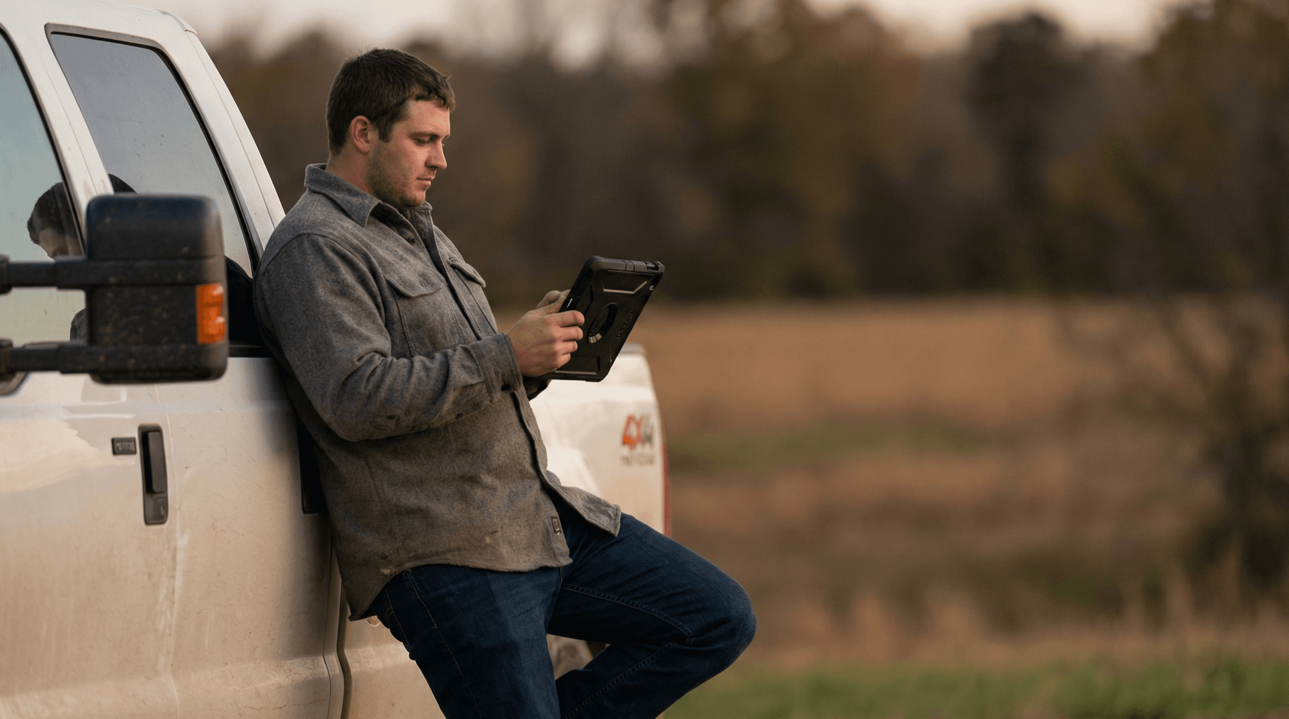 TRACK JOB COSTS LIKE A PRO